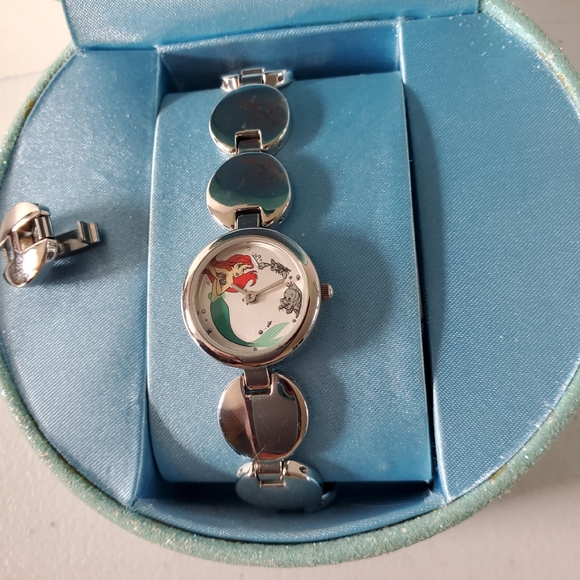 Little Mermaid 20th Anniversary Watch Limited Edition - Picture 2 of 5